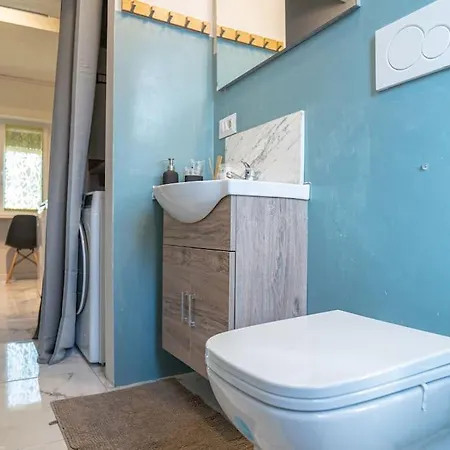 Szálloda Singola Con Ac, Tv, Wi-fi E Cucina *